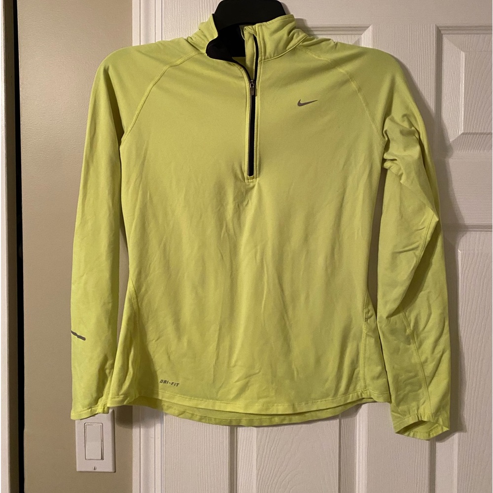 Nike womens Sri for half zip running top